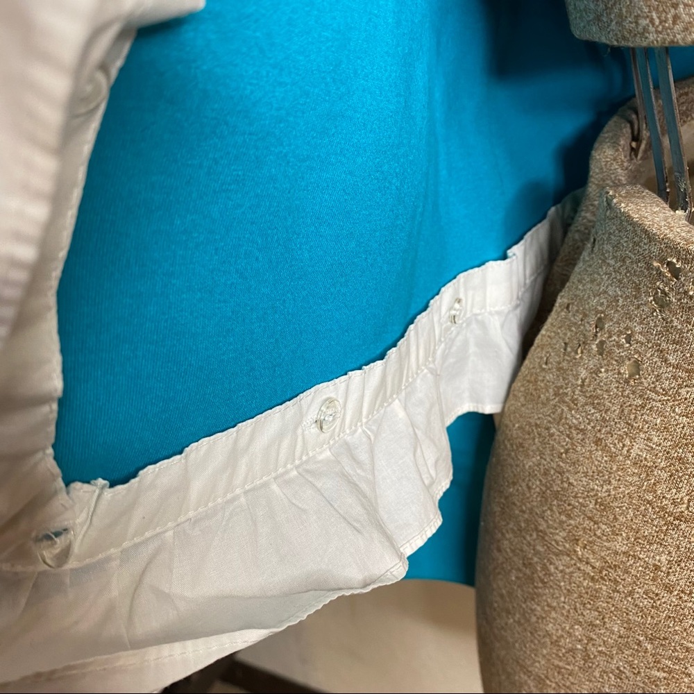 Turquoise Blazer with removable Ruffle - Picture 3 of 13